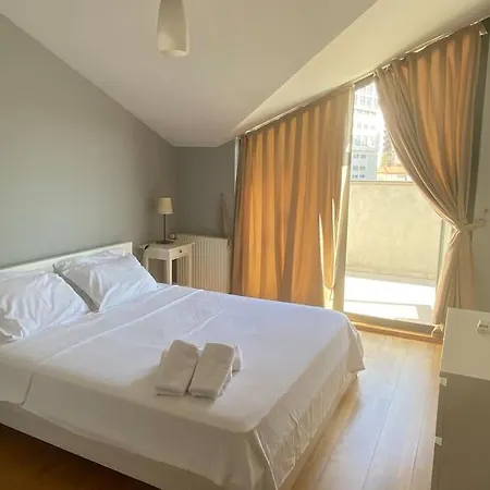Three Bedroom Duplex Taksim & Pool & Sauna Estambul