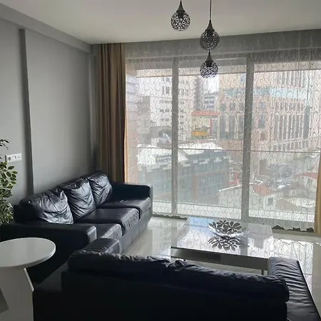 Three Bedroom Duplex Taksim & Pool & Sauna *