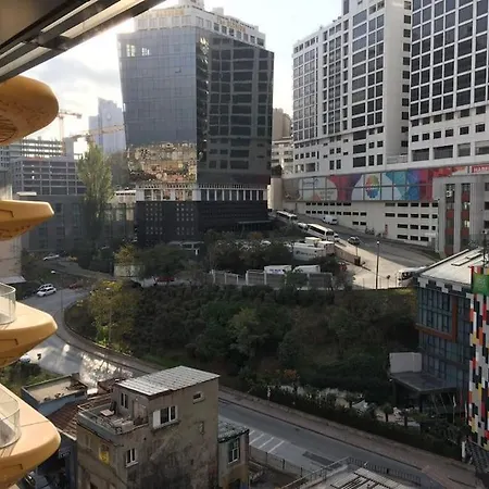 Apartamento Three Bedroom Duplex Taksim & Pool & Sauna