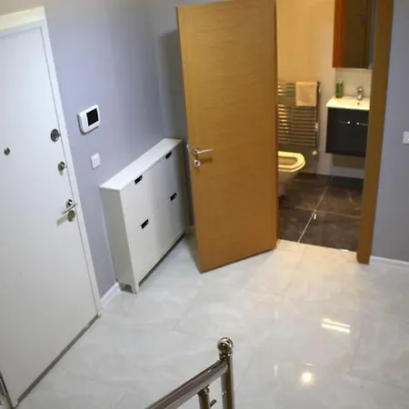 Three Bedroom Duplex Taksim & Pool & Sauna Apartamento